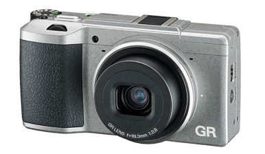 Ricoh GR-II-Silver-Edition-camera