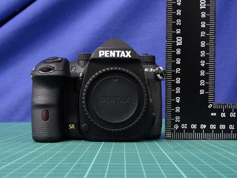 New pictures of both black and silver Pentax K-3 Mark III flagship APS